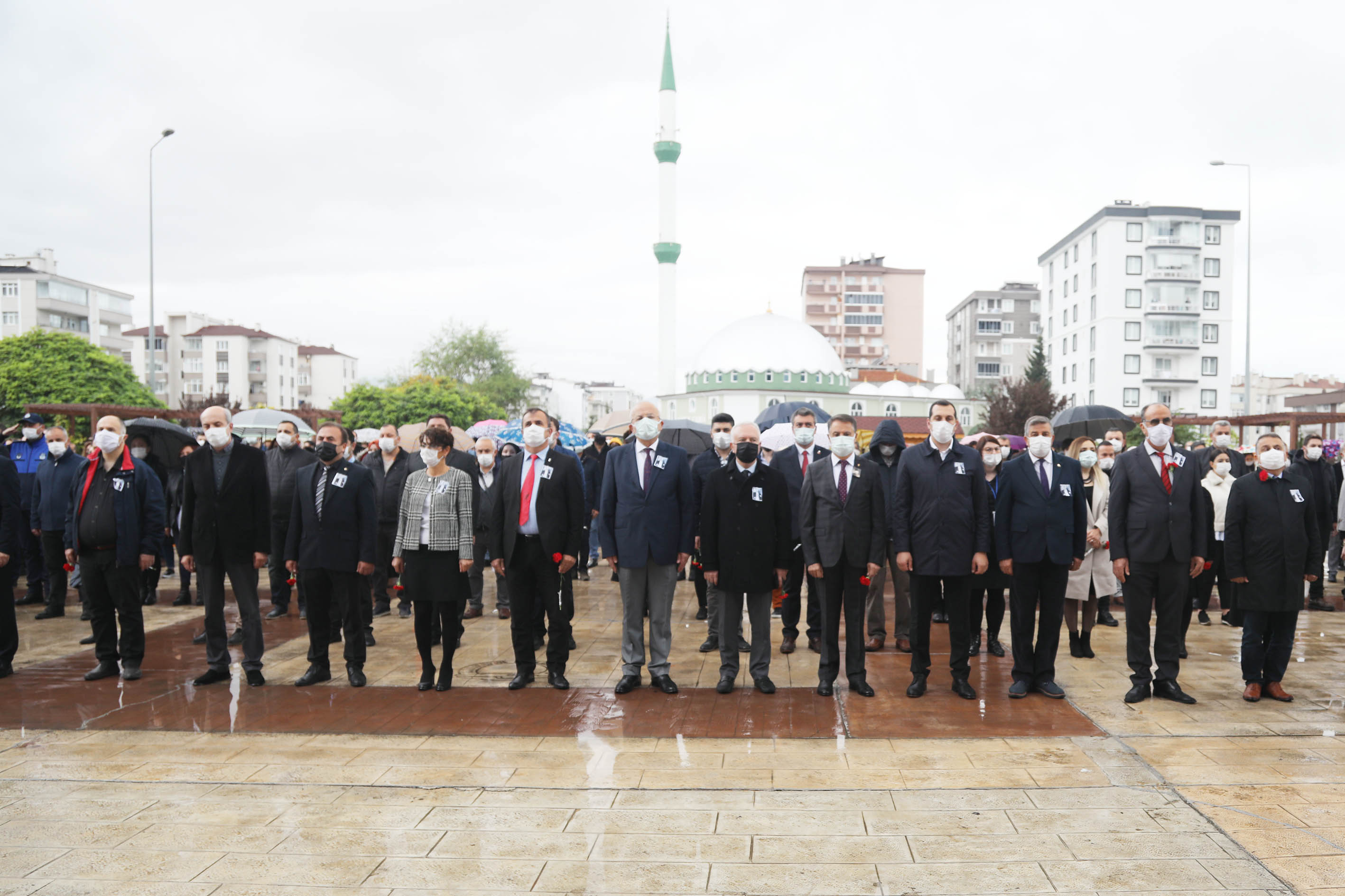 atakum-belediyesi-10-kasim-09-05te-ataturk-icin-tek-yurek-01.JPG