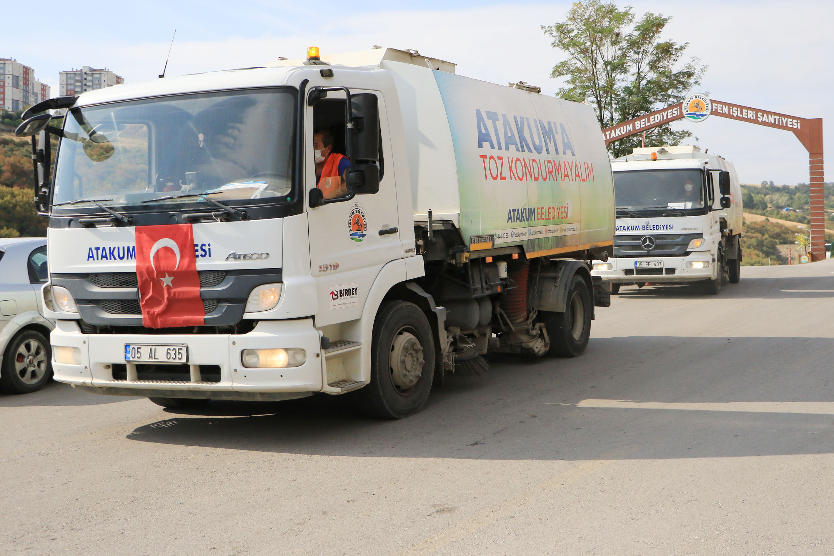 atakum-belediyesinden-4-bin-kilometrelik-vakumlu-temizlik-turu-02.JPG