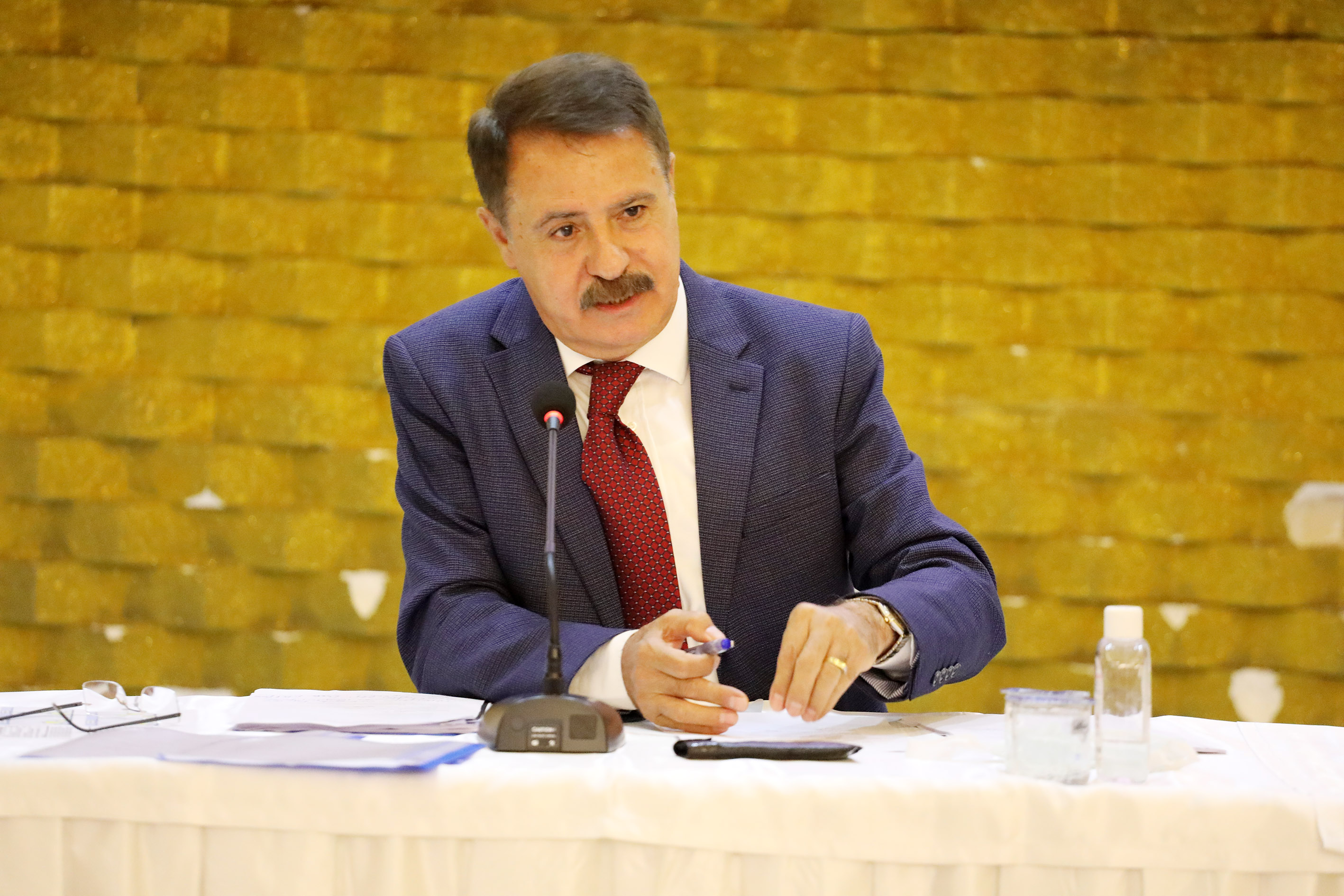 atakum-meclisi-uygur-turkleri-icin-tek-ses-4.JPG