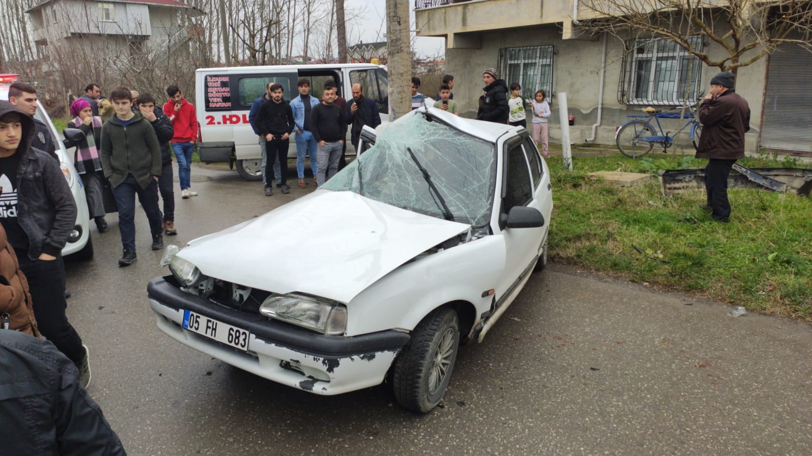 emin-1.jpg