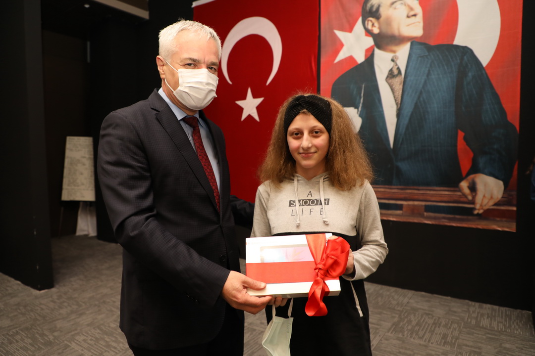 ilkadim-10-001.JPG