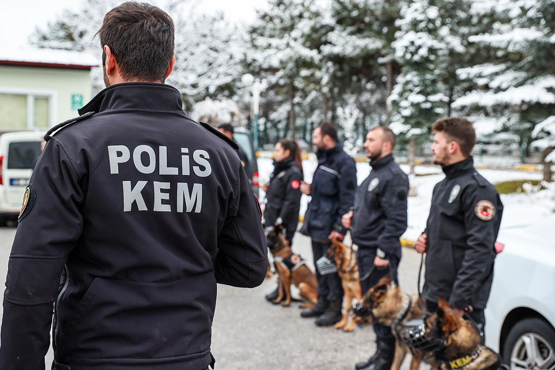 kahraman2.jpg