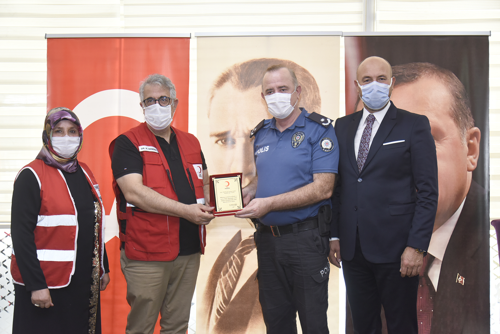 kizilay-2.jpg