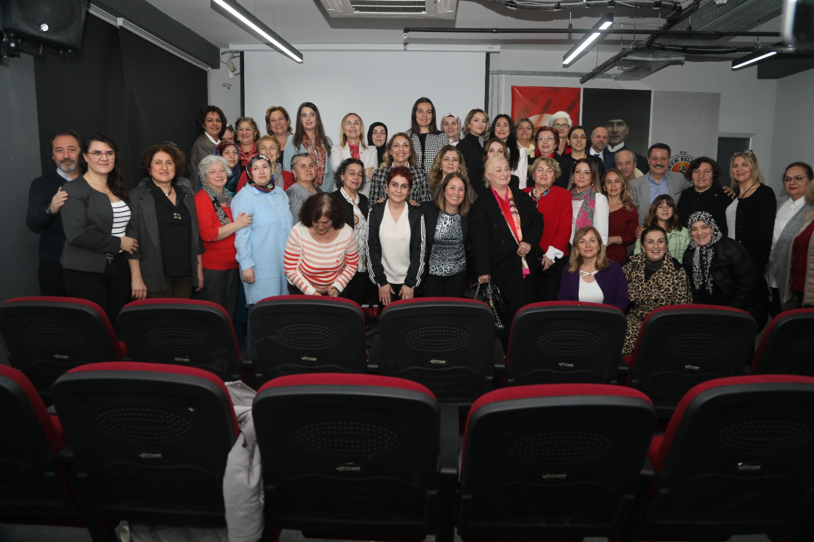 samsun-kadin-milletvekili-kadin-aday-adaylari-tek-ses-4.jpeg