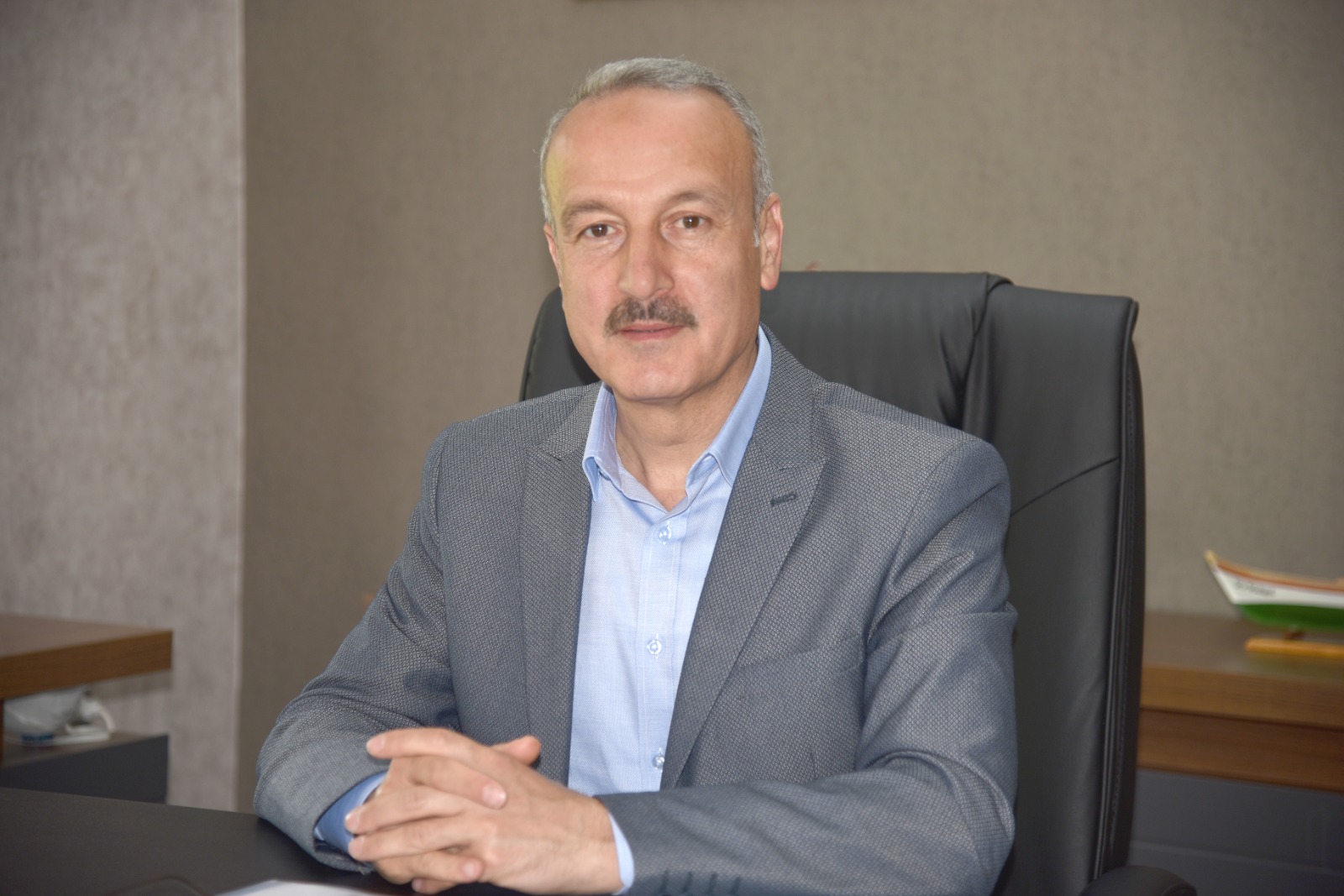 sosyal-hizmetler-1-daire-baskani.jpg