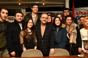 zihni-sahin---gencler9.jpg
