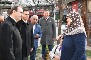 zihni-sahin---lozan3.jpg