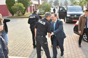 zihni-sahin---polis-okulu.jpg