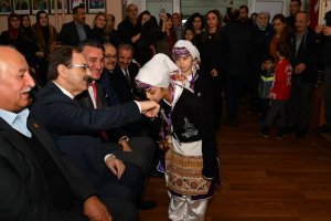 zihni-sahin---yerli-mali3.jpg